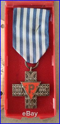 Ww2 German Concentration Camp Auschwitz Survivor Medal + Photo ID Set Holocaust