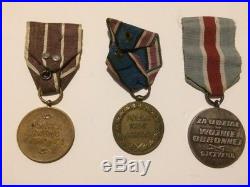 Ww2 Polish Medals+Ribbon Bar Monte Cassino+Dog Tags