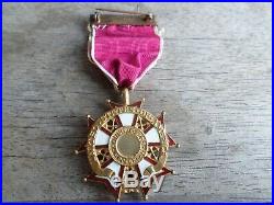 Wwii Rare legion of merit pierced arrows numbered medal ww2 wrap brooch