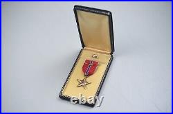 Wwii U. S. Bronze Star Medal In Case