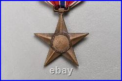 Wwii U. S. Navy/marine Corps Bronze Star Medal In Short Leatherette Case